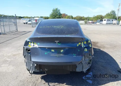 2023 Tesla Model Y Awd/Long Range Dual Motor All-Wheel Drive from USA, damaged, VIN 7SAYGDEE0PA034686